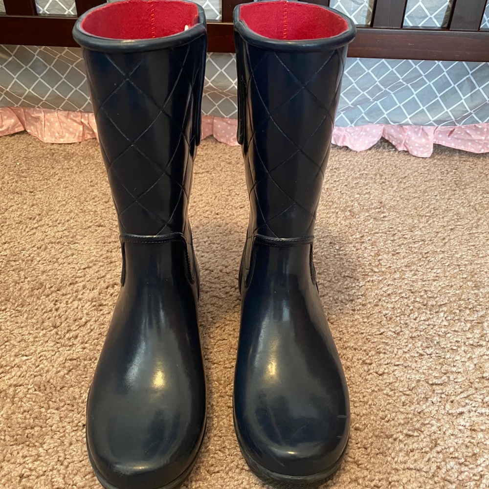 Sperry rain boots